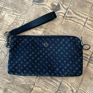 Lululemon Curved Wristlet Wallet